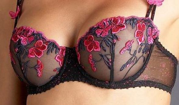 廣州曙光自體脂肪隆胸效果如何？手術(shù)費(fèi)用如何？有哪些醫(yī)生口碑好的案例分享？