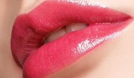 昆明附二院割雙眼皮費用和方法如何？王繼華&何永靜醫(yī)生的資料詳細了解一下！