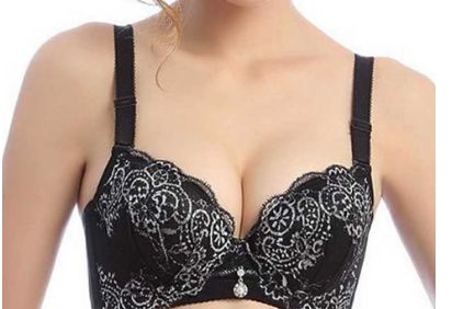 北京京美整形醫(yī)院自體脂肪隆胸安全可靠嗎？劉成勝醫(yī)生技術(shù)有何特點(diǎn)？