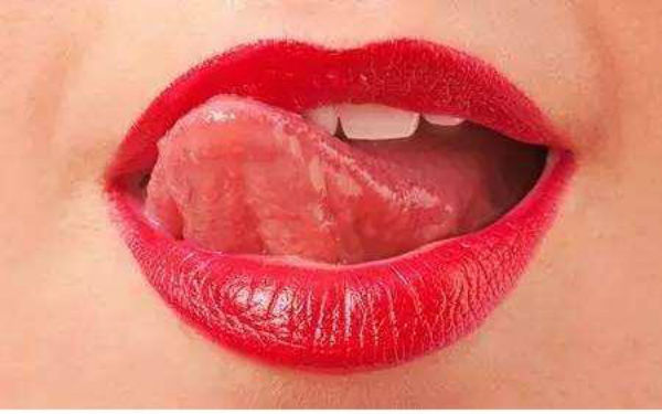 2023東莞玻尿酸去法令紋專家前10位口碑排名(廖鏘云、付斯穎、楊立華技術(shù)強，口碑好！)