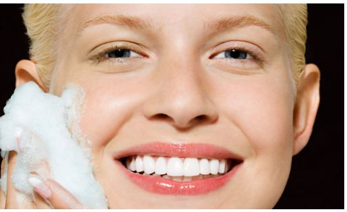 上海市臉部皺紋哪家好？探索上海最受歡迎的臉部皺紋治療中心