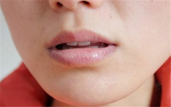 2023武漢鼻基底硅膠填充在榜單前十強(qiáng)醫(yī)生(宋忠偉、金一彩、黃琪琛好評不貴)