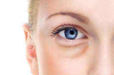 南寧做綜合隆鼻哪家好？南寧哪家醫(yī)院做綜合隆鼻效果好且安全？