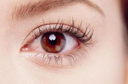 頭發(fā)稀少、脫發(fā)困擾？江蘇地區(qū)有百年植發(fā)技術(shù)嗎？