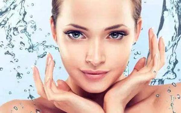 2023上海面部做豐太陽穴正規(guī)醫(yī)生榜單10強(qiáng)(楊榮華、金成德、孫宇擅長(zhǎng)項(xiàng)目_特色一覽！)