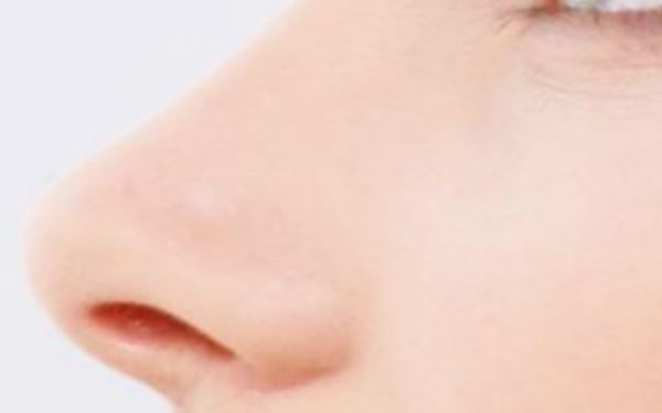 北京八大處唐勇整形醫(yī)院：自體脂肪豐胸逐夢人生！