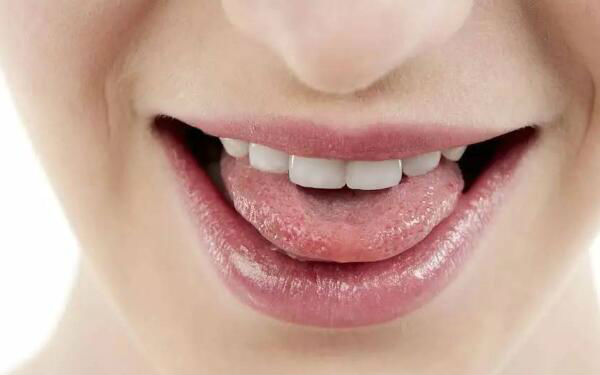 2023武漢精雕無痕祛眼袋正規(guī)醫(yī)生排名榜前十名(姚翠英、何展宏、寇德強(qiáng)這幾家排名靠前)