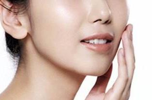 2023深圳注射隆胸豐胸正規(guī)醫(yī)生口碑前十(賈章明、徐占鋒、郭震宇不吹不黑進(jìn)來了解)