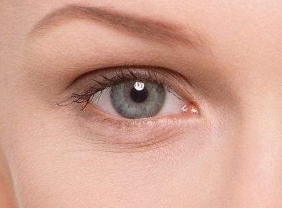 2023臨沂自體真皮填充淚溝前十位的專家(崔方偉、陳光宇、徐國建權(quán)威有保證，整形更放心)