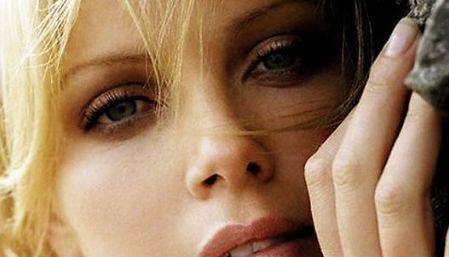 南京自體隆鼻醫(yī)院排名及口碑：哪家南京自體隆鼻醫(yī)院好