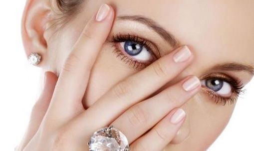 如何選擇適合自己的四川雙眼皮醫(yī)院？四川雙眼皮醫(yī)院哪家好？