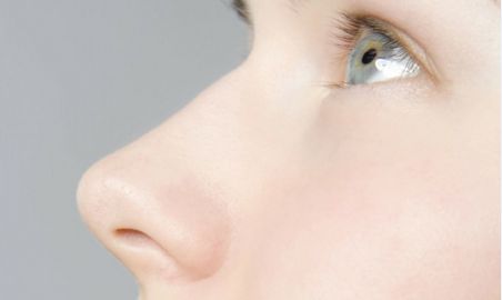 兩位專家，劉彥軍和賈德淵，誰的鼻部整形技術(shù)更優(yōu)？