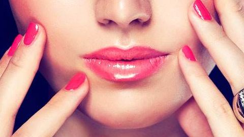 如何選擇合適的進口硅膠假體墊下巴產(chǎn)品？