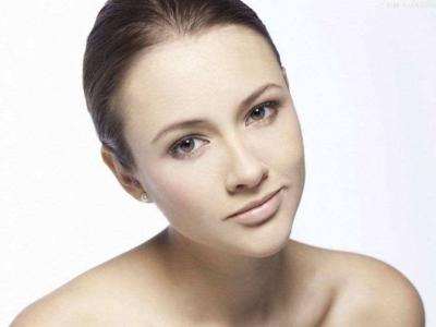 2023上海細(xì)胞填充鼻唇溝前10的專家(穆美君、黃惠真、李麗華技術(shù)實(shí)力深受好評！)