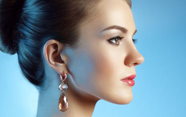 東莞哪家醫(yī)院做耳軟骨隆鼻好？