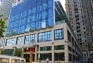 成都藝星醫(yī)療美容醫(yī)院做雙眼皮修復有哪些方法？價格如何？