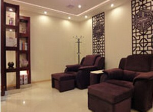 鄭州大同整形激光去黑眼圈安全嗎？?jī)r(jià)格多少？