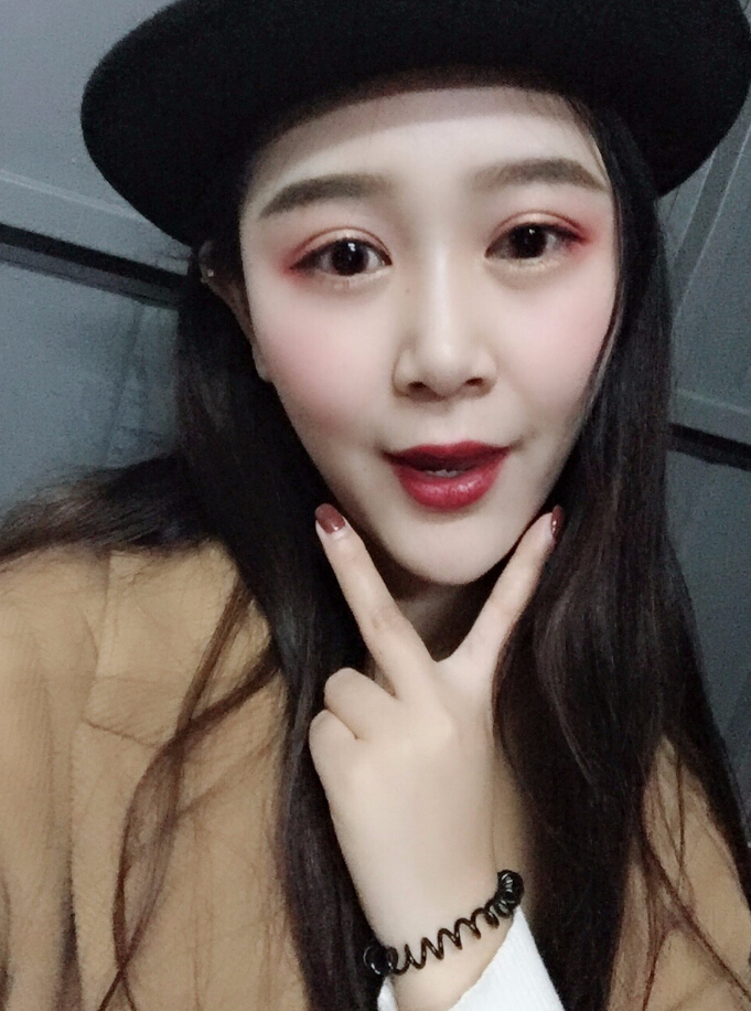 青島集美整形醫(yī)院做硅膠墊下巴怎么樣？趙煜楠醫(yī)生硅膠墊下巴真人案例