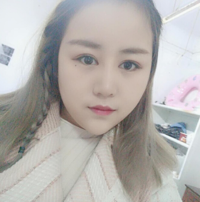 鄭州美麗時(shí)光整形醫(yī)生馬戰(zhàn)勝做雙眼皮+隆胸案例效果對(duì)比圖