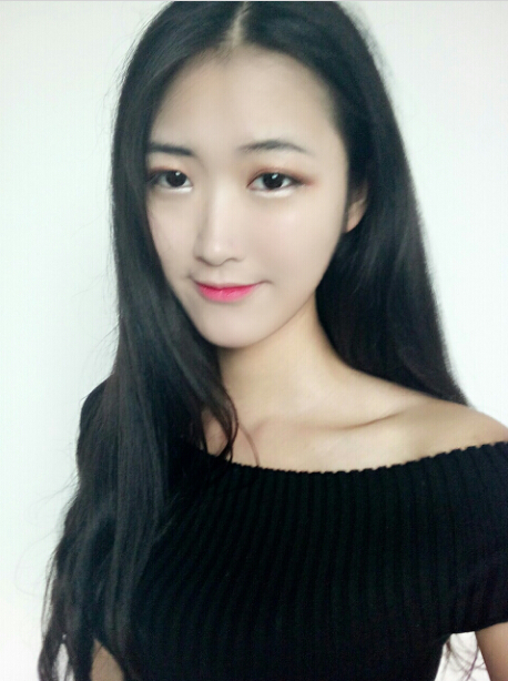 武漢中翰整形外科醫(yī)院做硅膠墊下巴怎么樣？附朱紅霞醫(yī)生案例效果對比圖