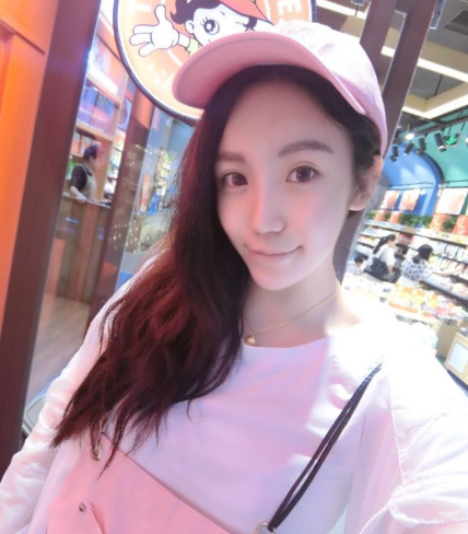 重慶當(dāng)代整形美容醫(yī)院醫(yī)生楊健做假體隆胸怎么樣？附案例