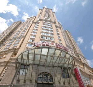 上海港華整形醫(yī)院面部填充怎么樣？手術(shù)疼嗎？