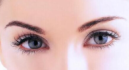 自體脂肪豐眼窩的費用是多少？手術價錢貴嗎？