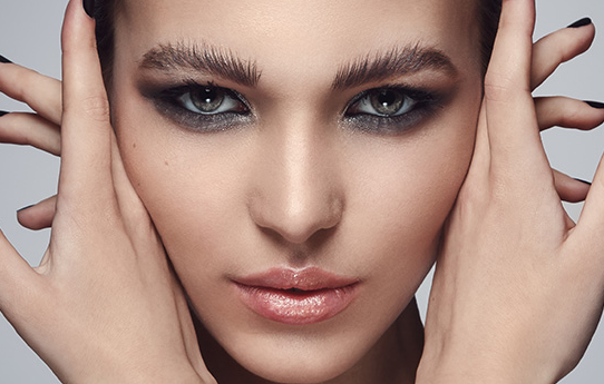 顴骨顴弓整形術(shù)得多少錢？術(shù)后的恢復(fù)期是多久？