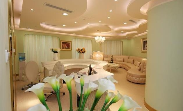 廣州韓后醫(yī)療美容醫(yī)院_二樓導(dǎo)醫(yī)臺