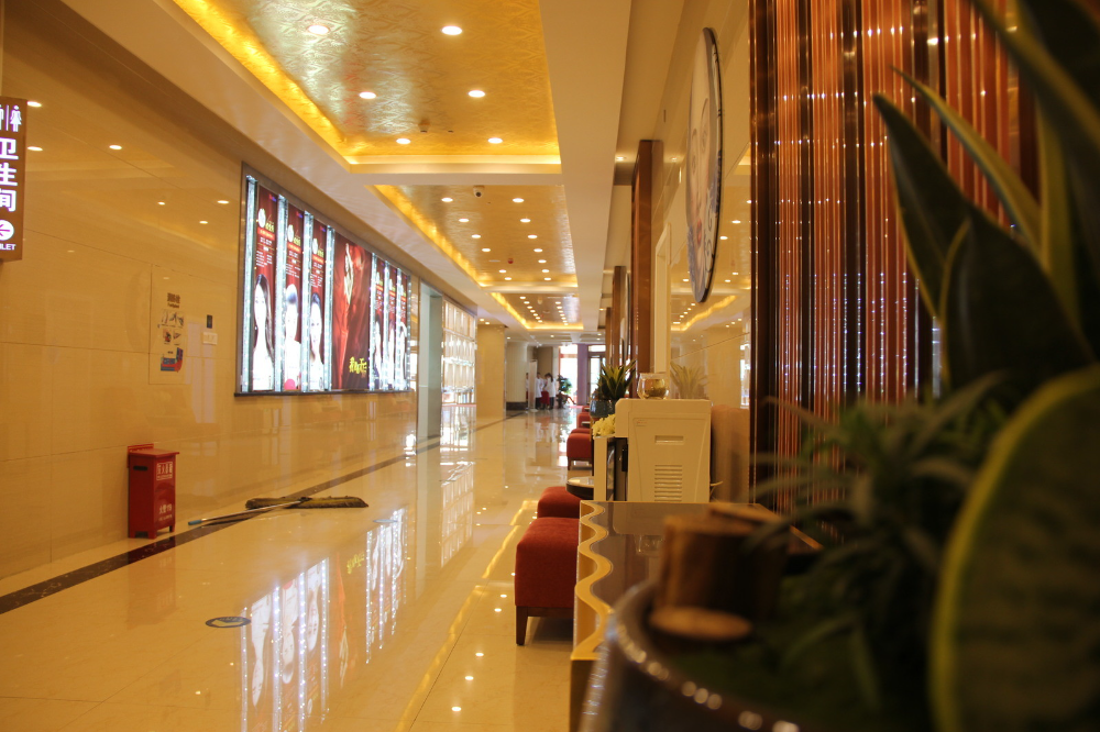 鄭州天后醫(yī)療美容醫(yī)院_過(guò)道