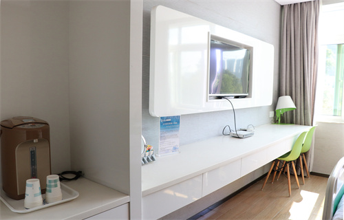 上海港麗鼻祖醫(yī)療美容診所_星級(jí)病房