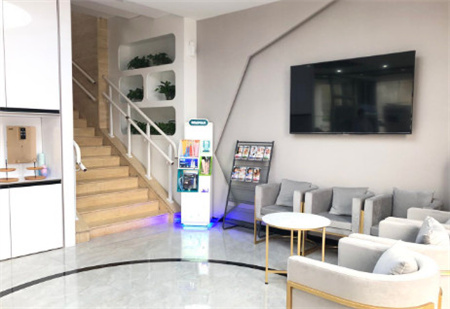 北京雅醫(yī)家口腔門診部_醫(yī)院一角