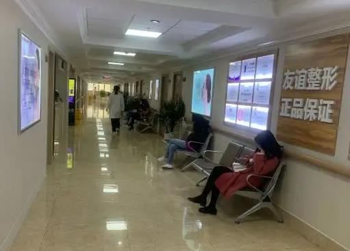 成都友誼醫(yī)院_走廊