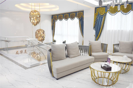 荊州華美整形美容醫(yī)院_二樓休息區(qū)