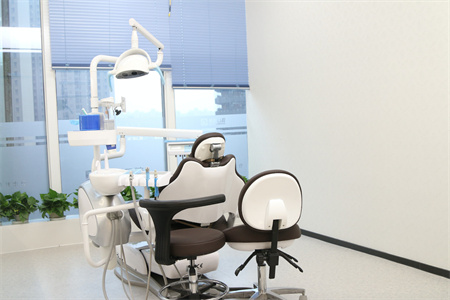 南通薄荷博士口腔醫(yī)院_治療室