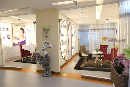 沈陽杏林整形美容醫(yī)院_咨詢室