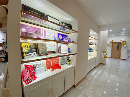 沈陽(yáng)創(chuàng)美薈醫(yī)療美容門診部 沈陽(yáng)創(chuàng)美薈醫(yī)療美容門診部