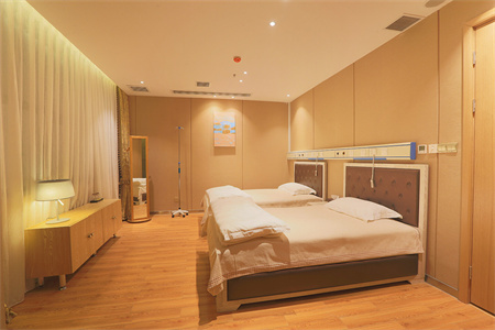 十堰安琪兒醫(yī)學(xué)美容門診部_病房