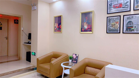武漢晶美瀾諾口腔門診部_休息區(qū)