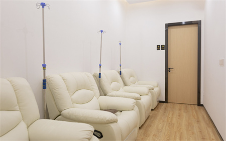 長沙仁禾醫(yī)學美容門診部_輸液室