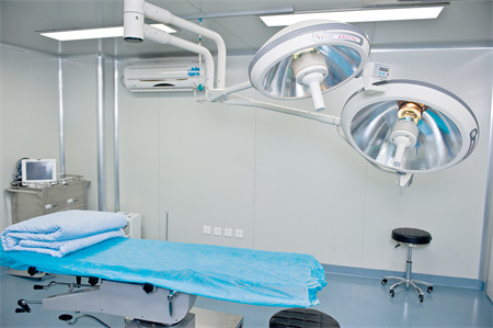 長春伊美整形醫(yī)院_手術(shù)室
