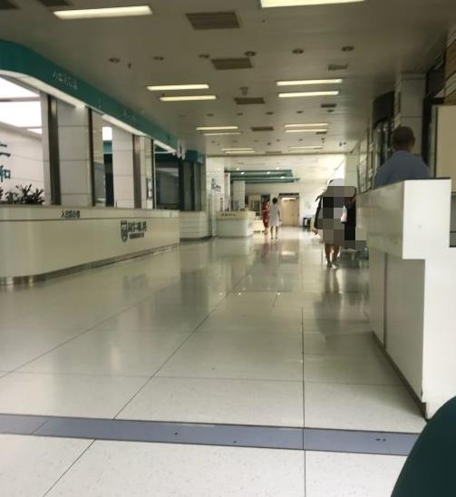 長(zhǎng)春同仁眼科醫(yī)院_走廊