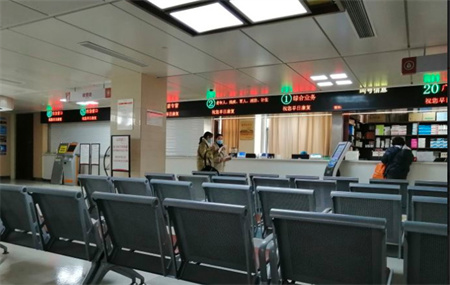 岳陽市中醫(yī)院醫(yī)學(xué)美容整形科_醫(yī)院大廳