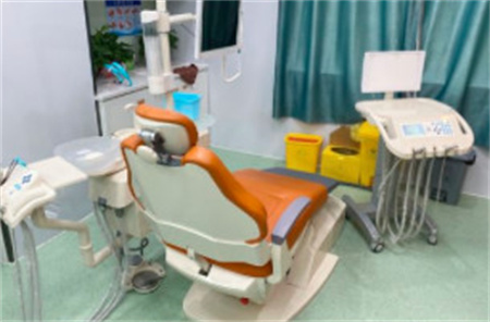 營口瑞寧口腔門診部_治療室