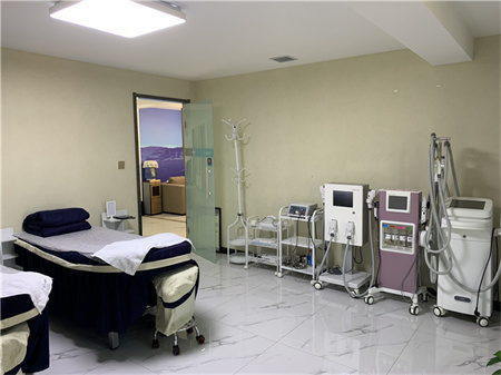 營(yíng)口更美醫(yī)療美容診所_皮膚治療室