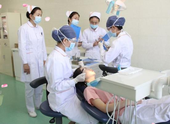 銀川市口腔醫(yī)院_口腔治療