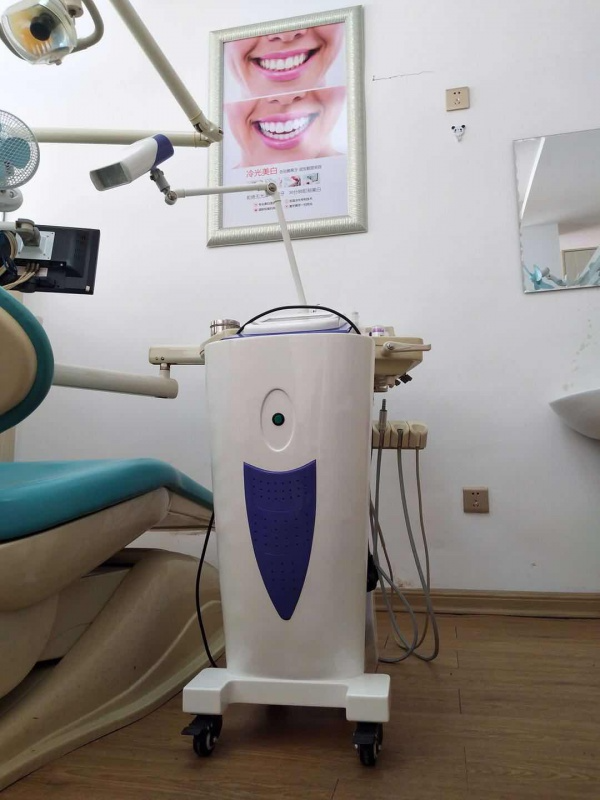 益陽(yáng)經(jīng)典口腔診所_治療室