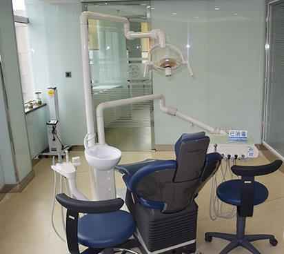 煙臺(tái)拜博口腔醫(yī)院_治療室