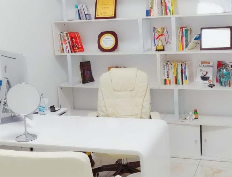 煙臺(tái)貝漾醫(yī)療美容整形醫(yī)院_咨詢室