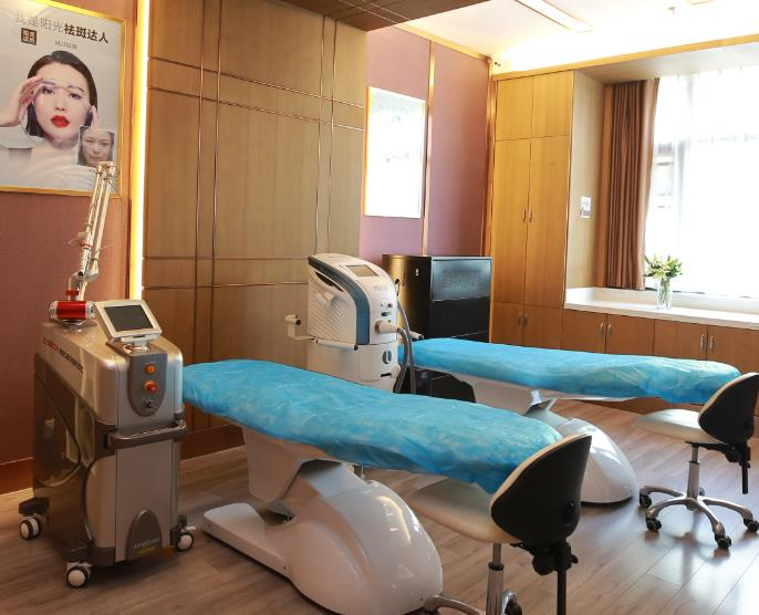 宿州陽(yáng)光醫(yī)療美容醫(yī)院_治療室